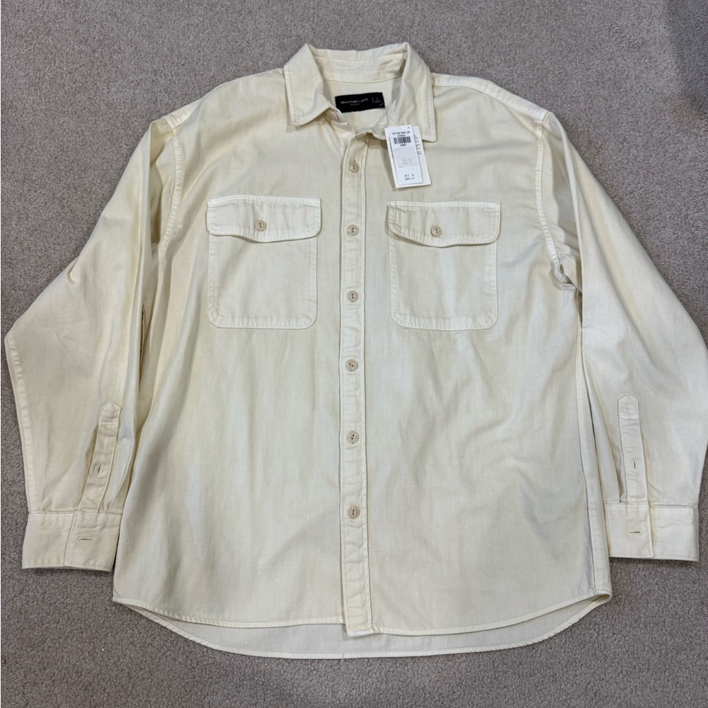 Abercrombie & Fitch Off-White Button-Up Shirt